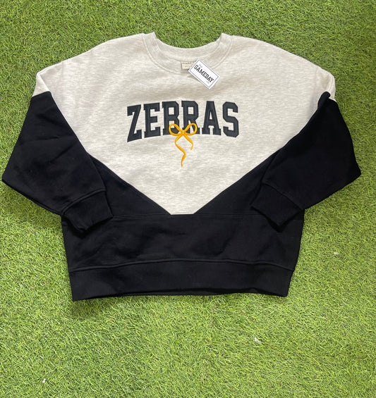 Zebra w/bow
