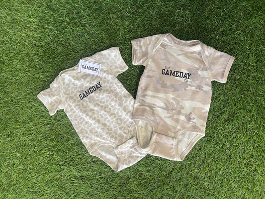 Camo/animal the GAMEDAY co- baby